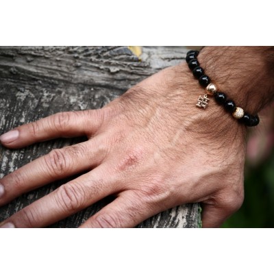 Swastik Bracelet in 14k Gold with Diamonds 
